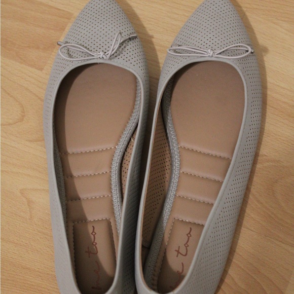 Me Too Taupe Pointed Toe Ballet Flats | Work Office Minimalist | Size 9.5 - Picture 3 of 7